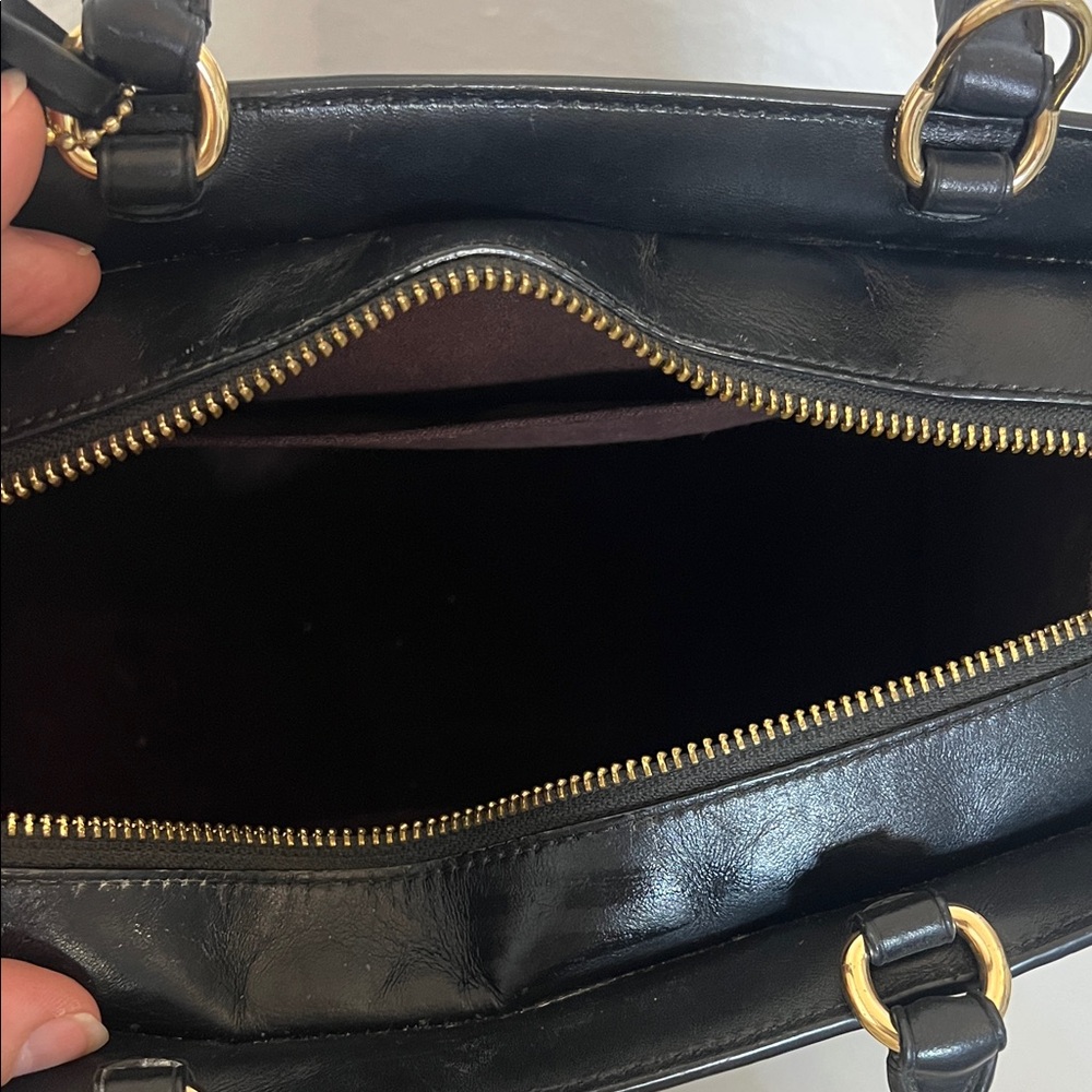 Coach Black Croc-Embossed Satchel and Wallet - Picture 5 of 6